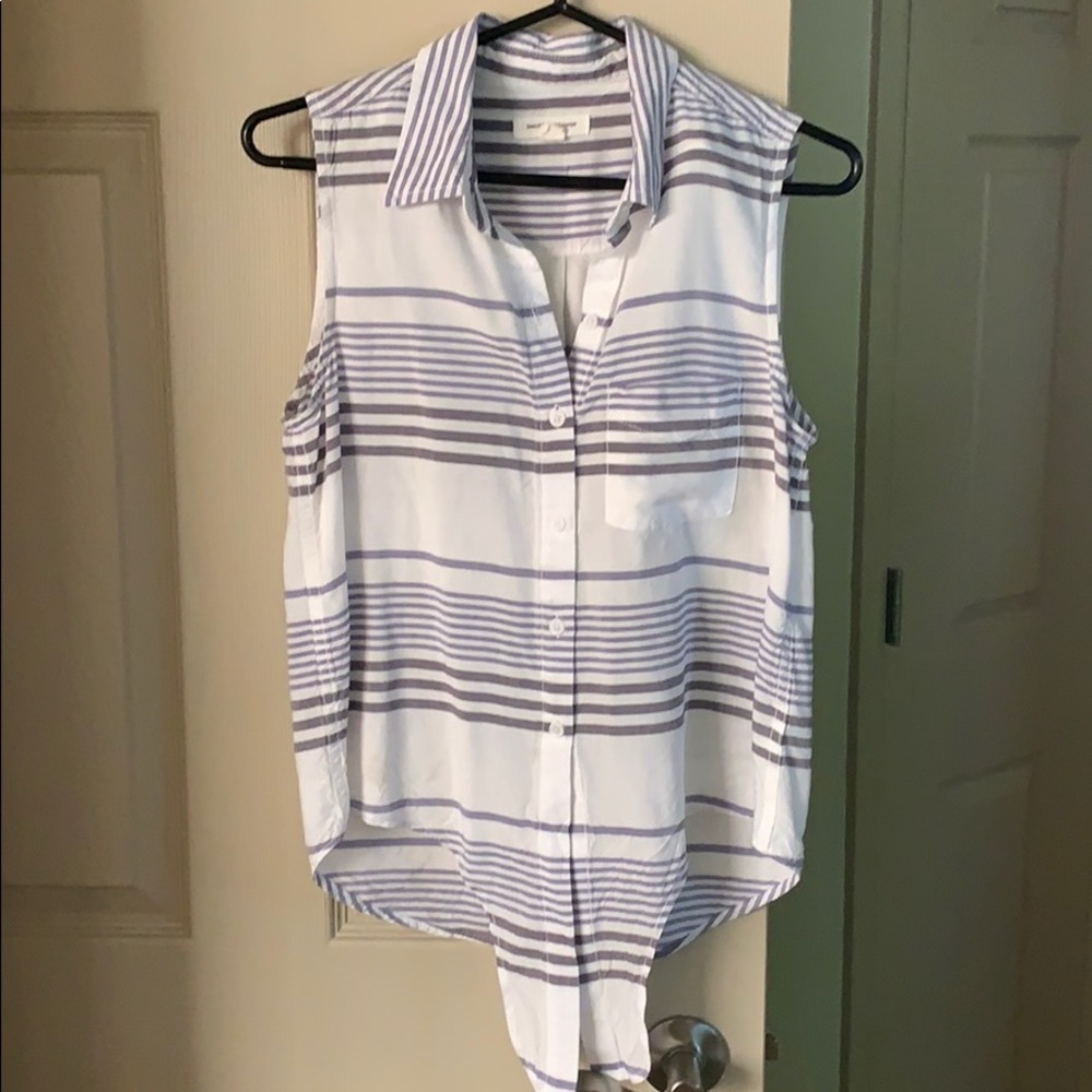 Button up tank
